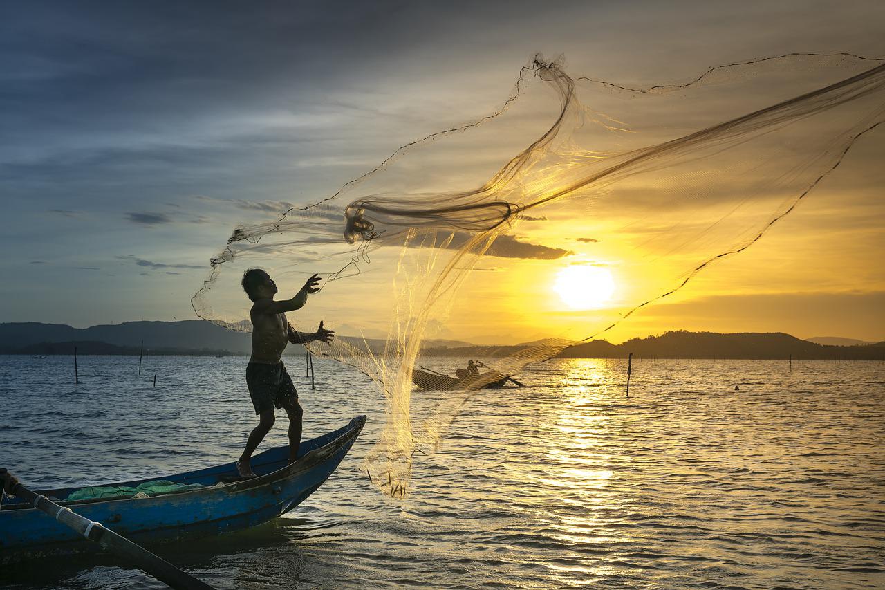 fishing, fisherman, sunset-3062034.jpg